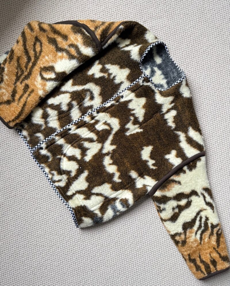 70's Animal Print - Image 5