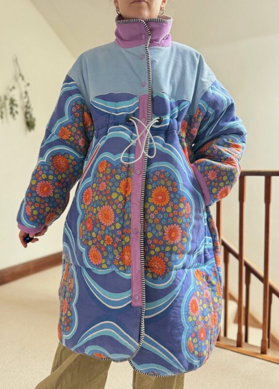 Sleepy Flower in Blue